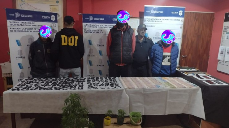 13 operativos, 4 aprehendidos en Florencio Varela